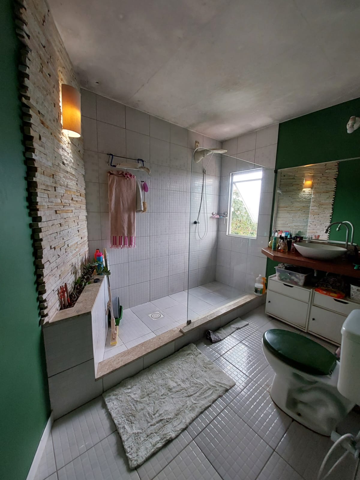 Imagem Casa de Condomínio com 4 Quartos à Venda, 250 m²em Jardim Placaford - Salvador