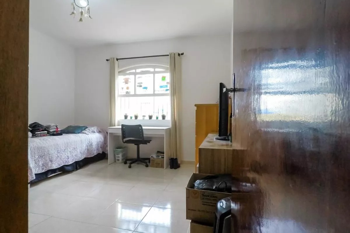 Imagem Sobrado com 3 Quartos à Venda, 174 m² em Vila Gumercindo - São Paulo