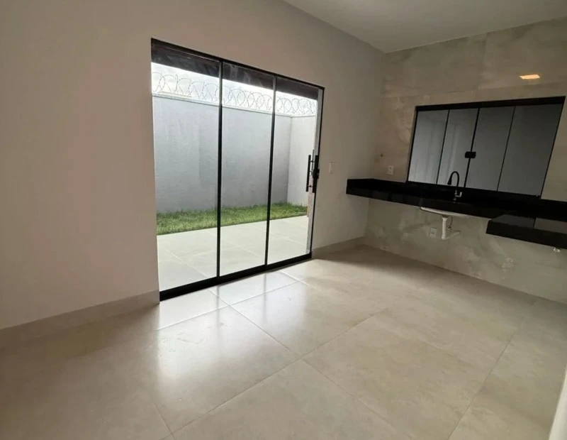 Foto do imóvel: Casa com 3 Quartos à Venda, 130 m² em Parque Trindade - Aparecida de Goiânia