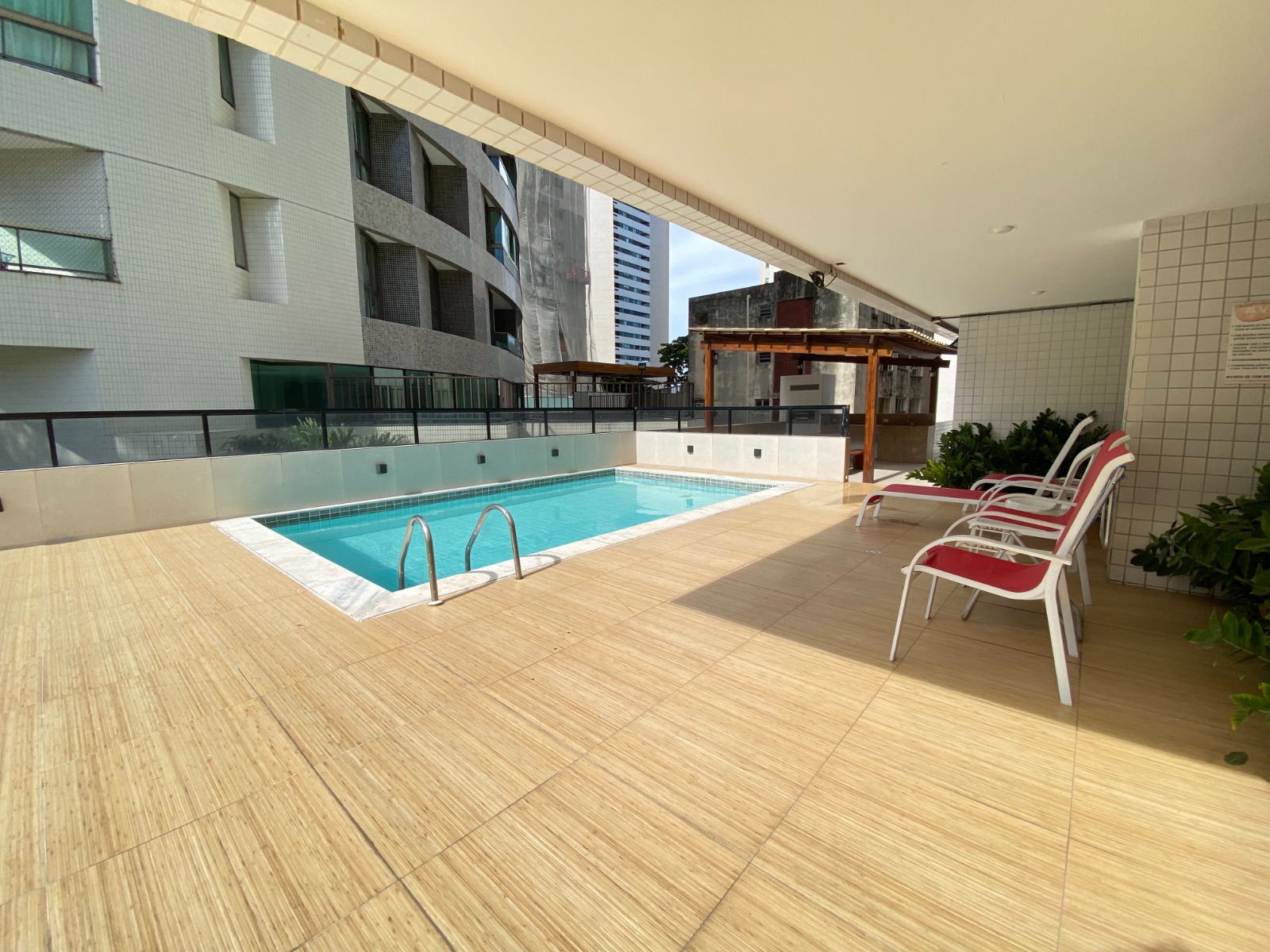 Imagem Apartamento com 3 Quartos para Alugar, 82 m²em Boa Viagem - Recife
