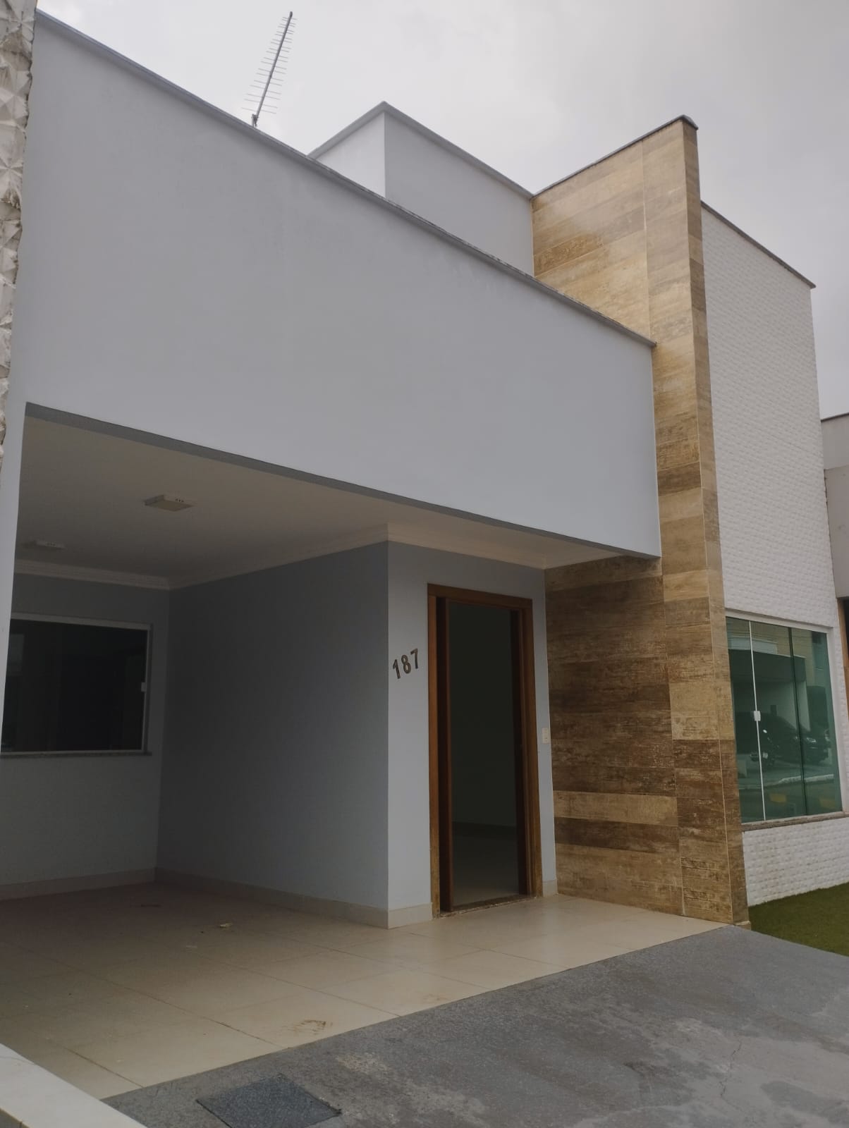 Casa de Condomínio com 3 Quartos à Venda, 160 m²em Quarenta Horas (Coqueiro) - Ananindeua