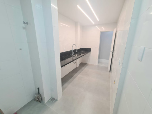 Imagem Apartamento com 3 Quartos à Venda,  em Copacabana - Rio de Janeiro