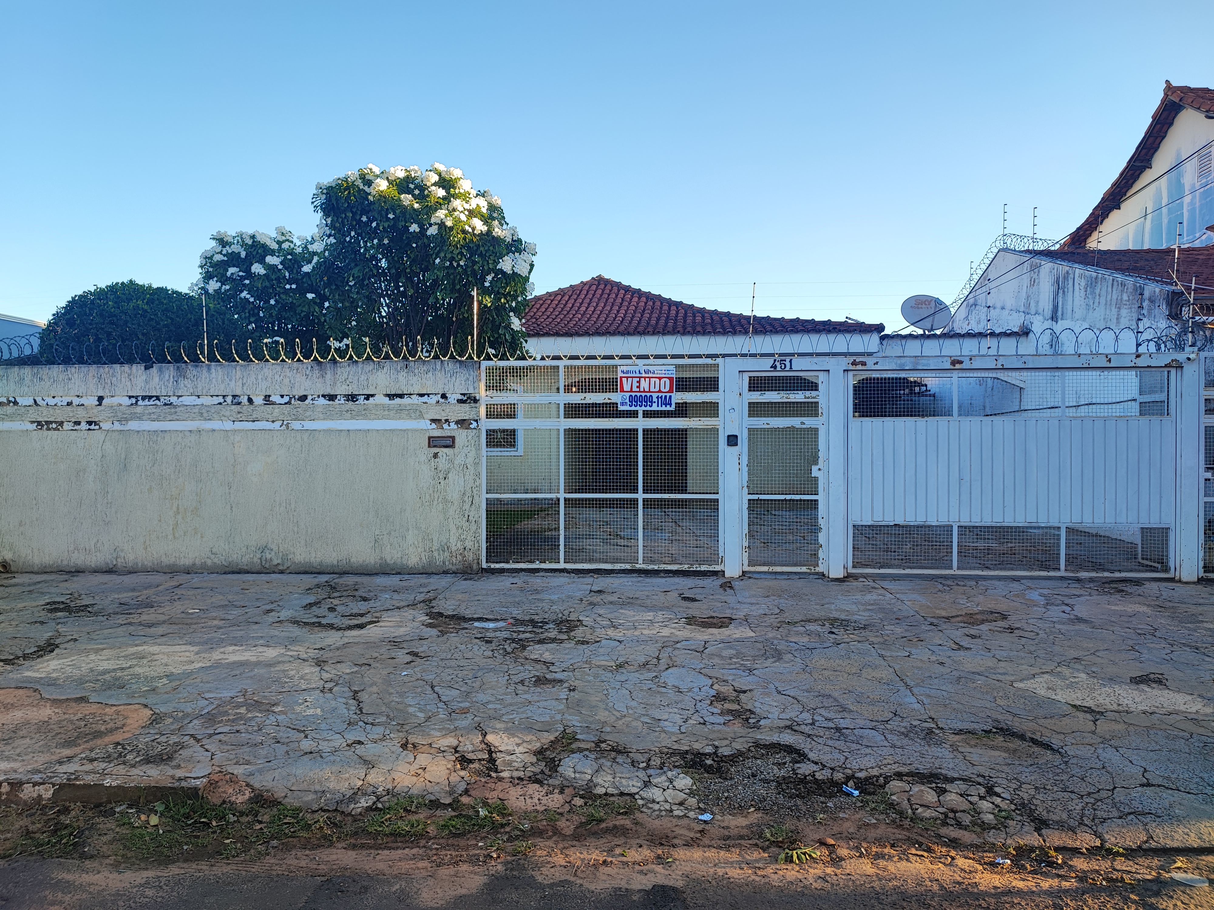 Casa com 3 Quartos à Venda, 280 m² em Vila Bandeirante - Campo Grande