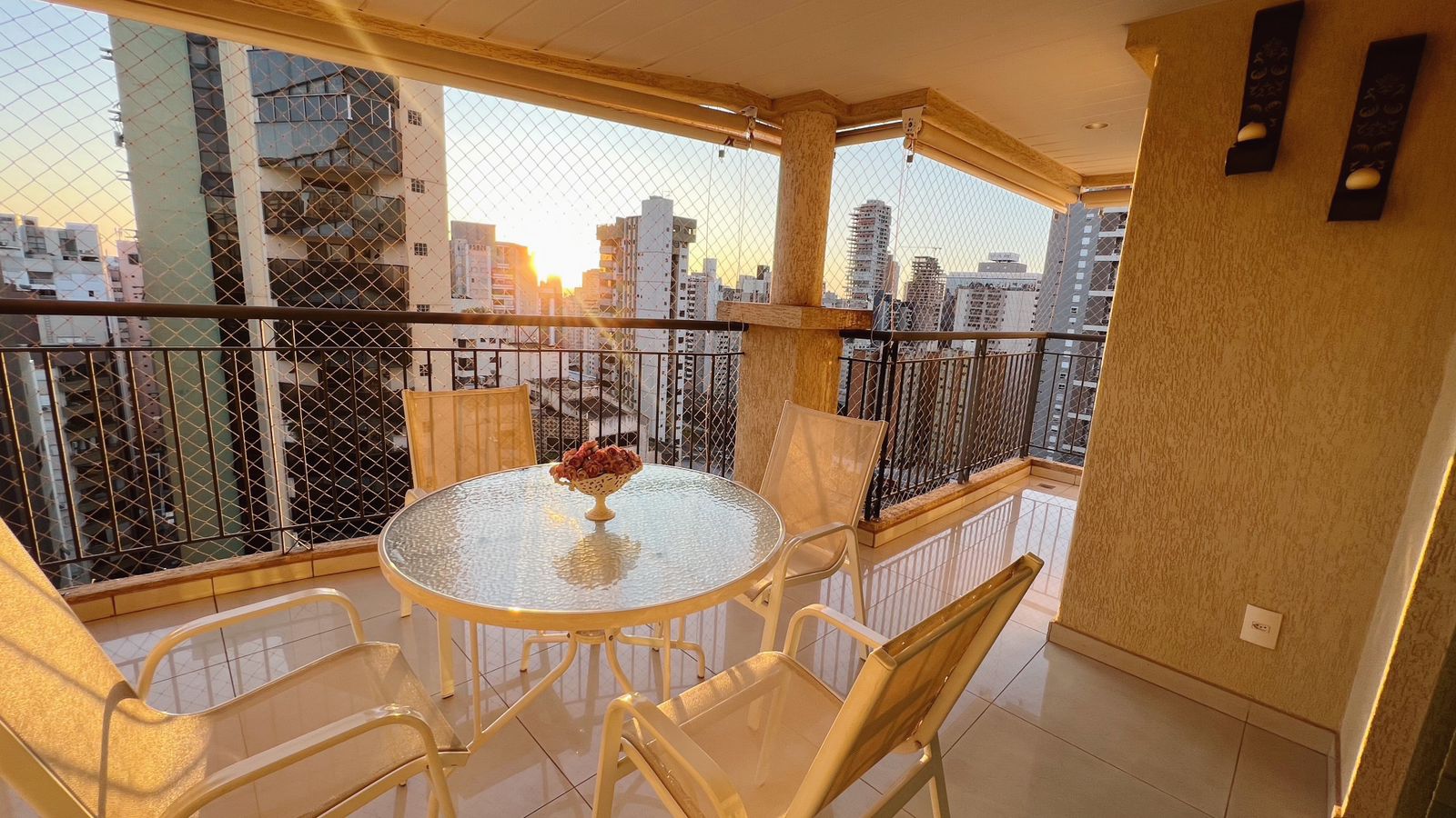 Imagem Apartamento com 3 Quartos à Venda, 108 m²em Setor Bueno - Goiânia