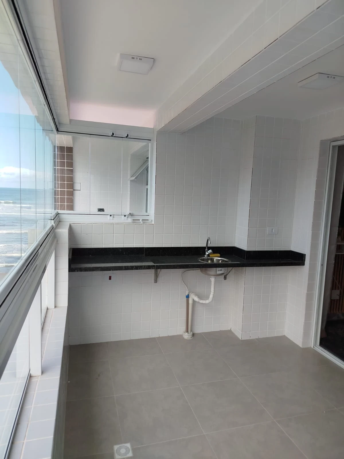 Imagem Apartamento com 2 Quartos à Venda, 71 m² em Vila São Paulo - Mongaguá