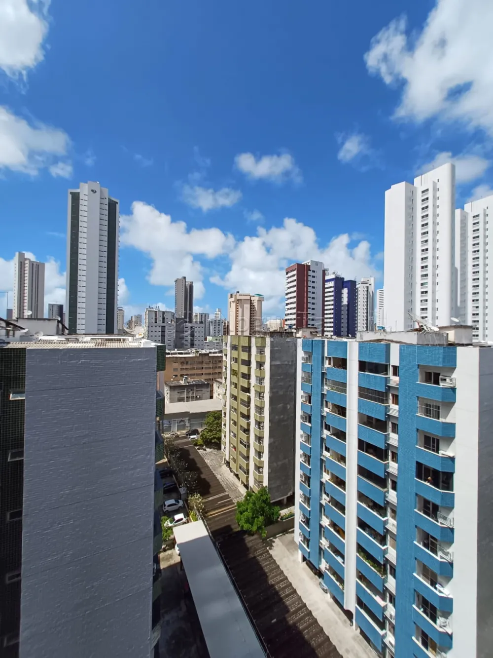 Imagem Apartamento com 2 Quartos para Alugar, 65 m²em Boa Viagem - Recife