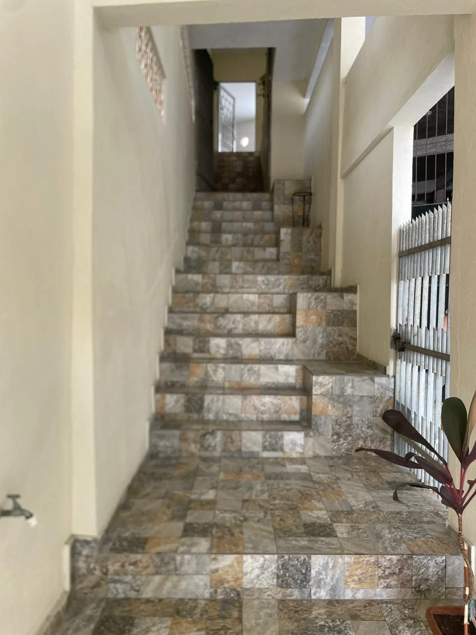 Imagem Apartamento com 3 Quartos à Venda, 506 m² em Barro Vermelho - São Gonçalo