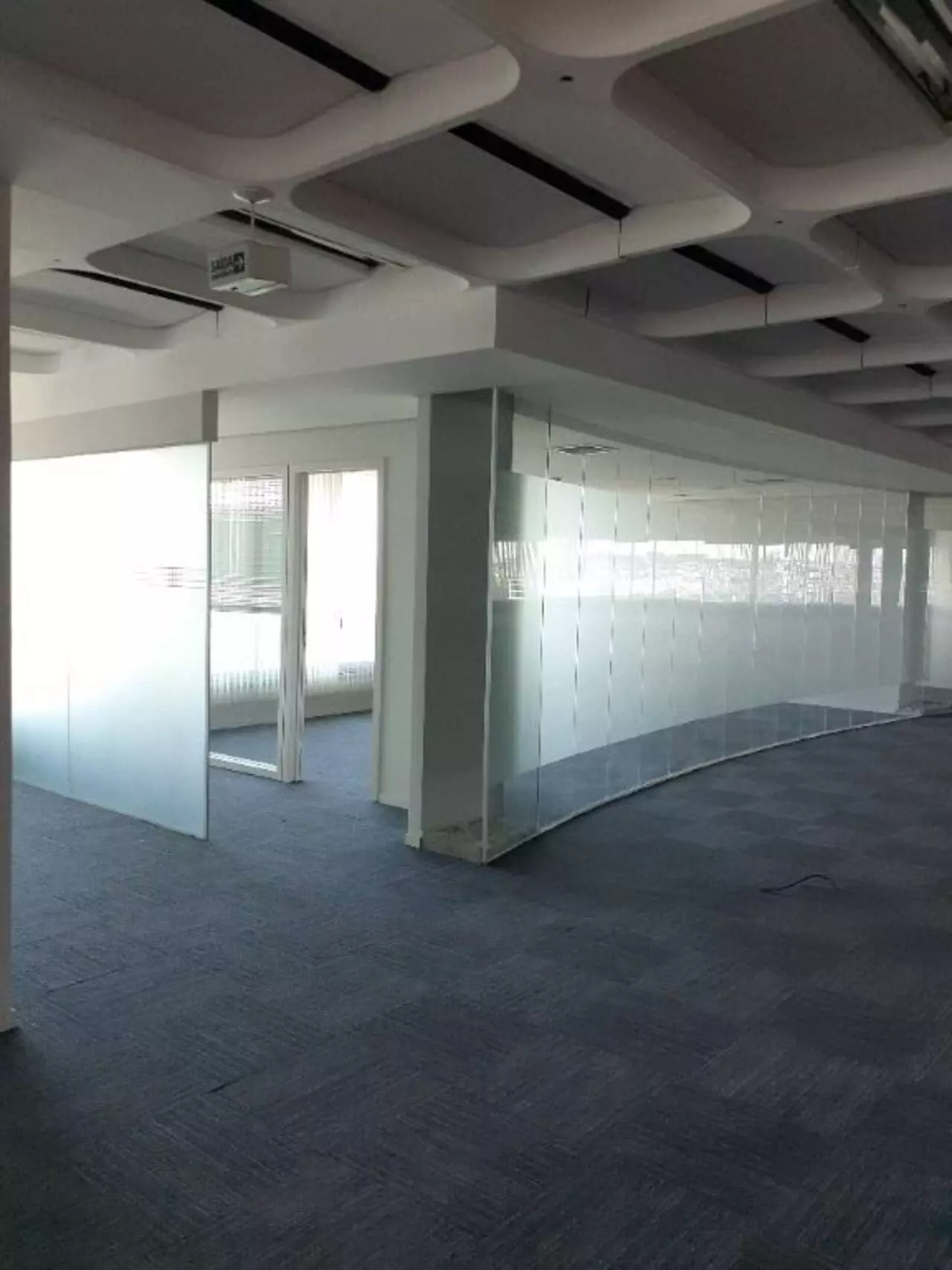 Imagem Sala Comercial à Venda ou Locação, 2.844 m² em Jardim São Luís - São Paulo