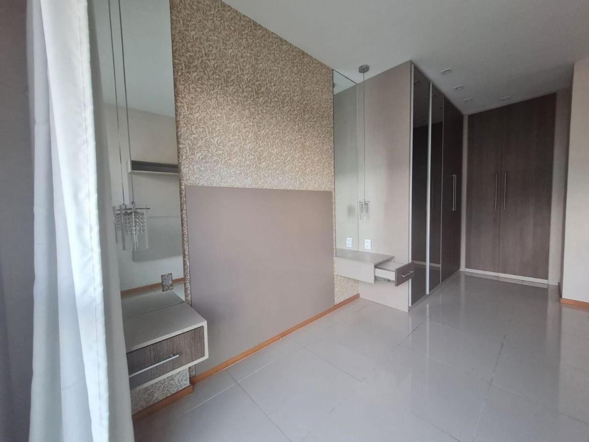 Imagem Apartamento com 3 Quartos à Venda, 105 m²em Camboinhas - Niterói