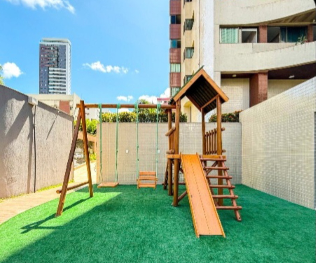 Foto do imóvel: Apartamento com 4 Quartos à Venda ou Locação, 175 m² em Boa Viagem - Recife