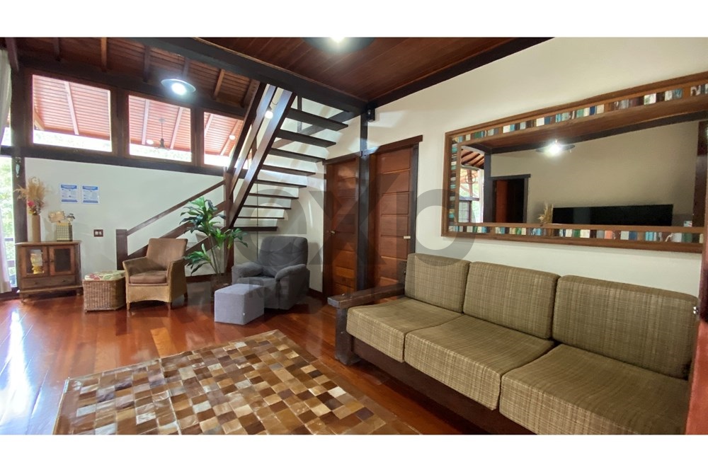 Foto do imóvel: Casa de Condomínio com 5 Quartos à Venda, 317 m² em Itaipava - Petrópolis