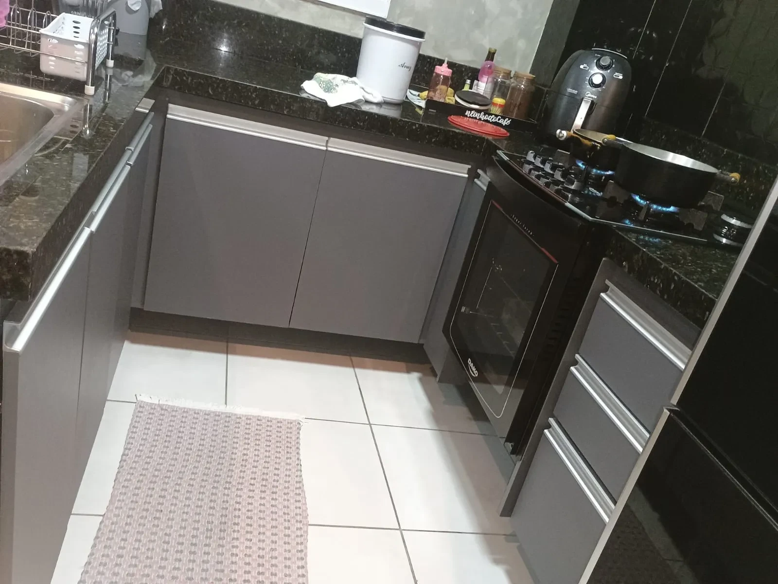 Imagem Apartamento com 2 Quartos à Venda, 47 metro em Jardim Karolyne - Votorantim