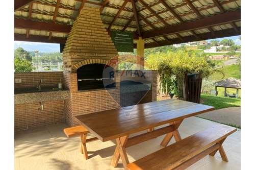 Imagem Casa de Condomínio com 3 Quartos à Venda, 293 m²em Centro - Jambeiro