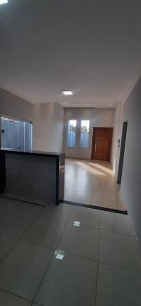 Imagem Casa com 3 Quartos à Venda, 167 m² em Vila Santos Dumont - Ourinhos