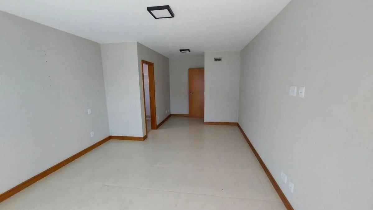 Imagem Casa com 4 Quartos à Venda, 180 m²em Largo da Batalha - Niterói