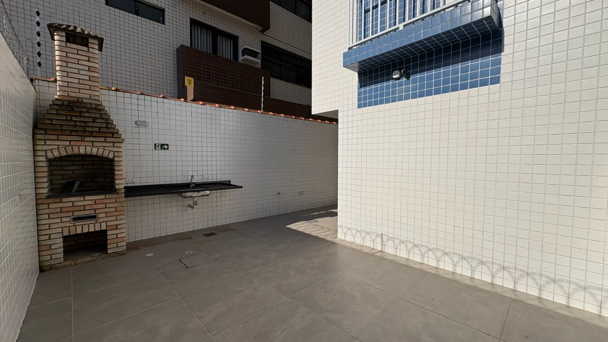 Imagem Apartamento com 2 Quartos à Venda, 70 metros em Macuco - Santos