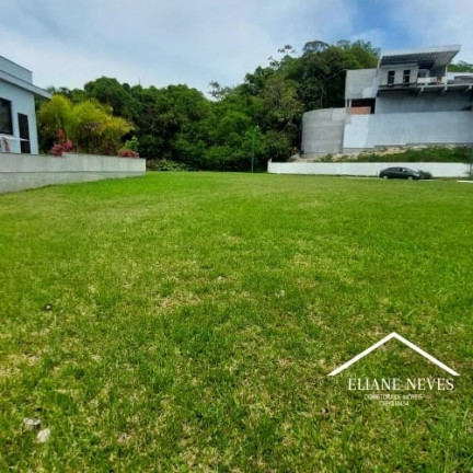Terreno em Condomínio à Venda, 963 m² em São Simão - Criciúma