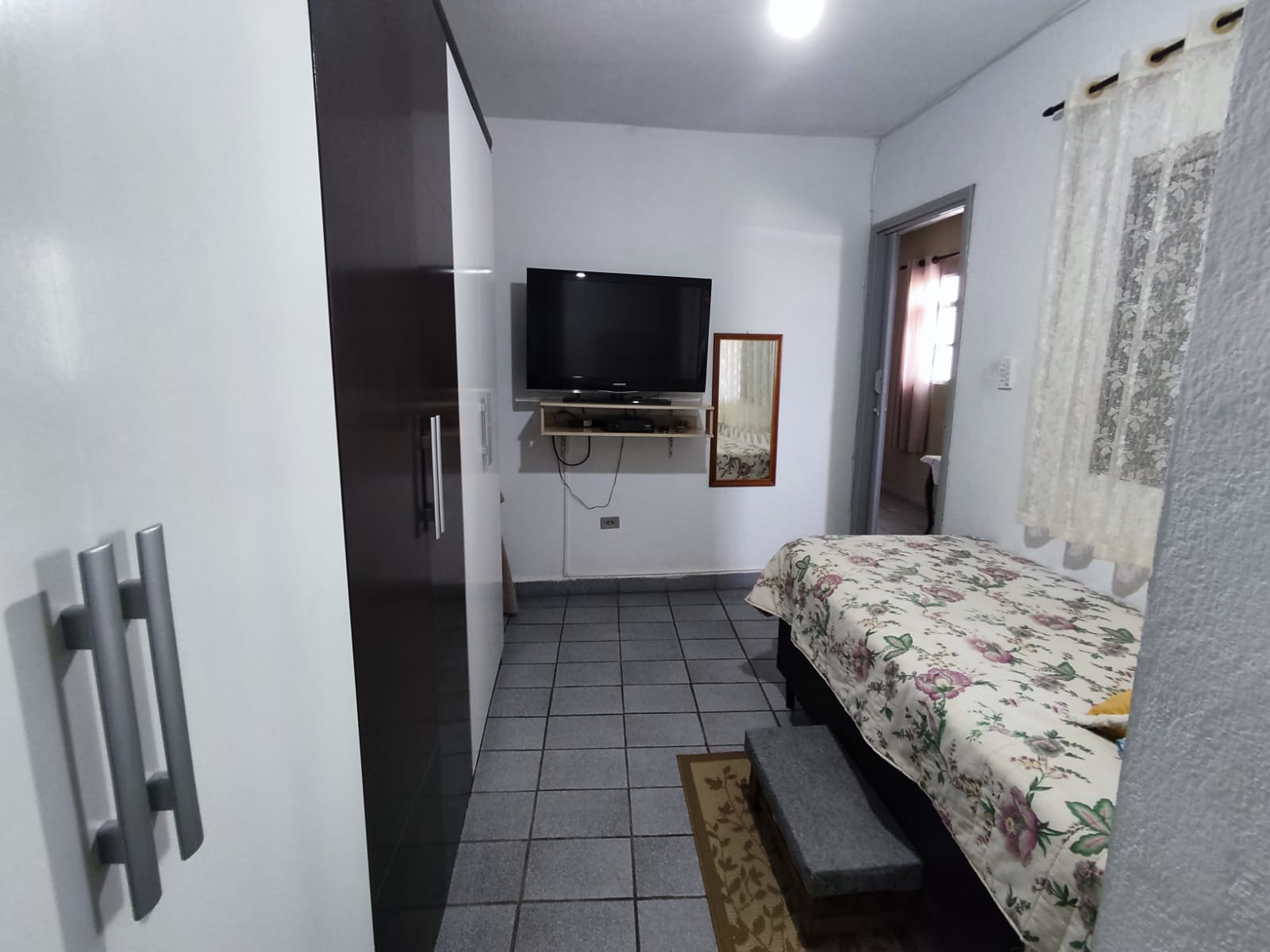 Imagem Casa com 2 Quartos à Venda, 161 m²em Guilhermina - Praia Grande