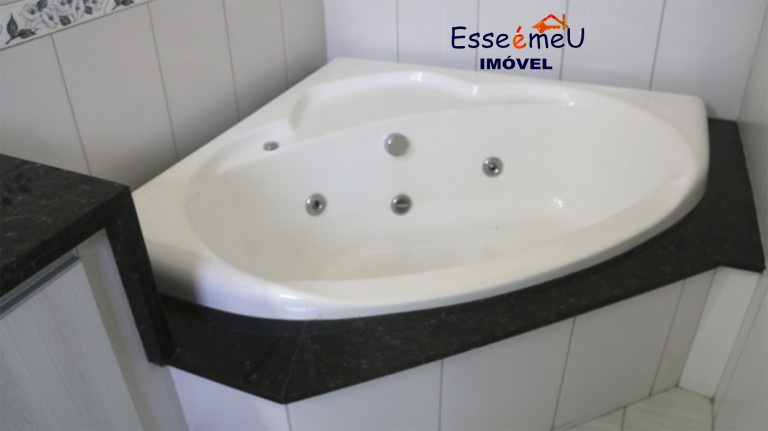 Imagem Casa com 5 Quartos à Venda, 250 m² em Jardins Madri - Goiânia