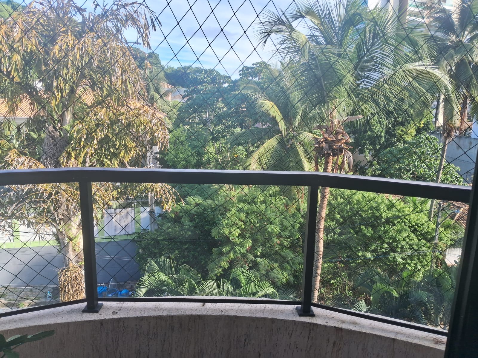 Imagem Casa de Condomínio com 4 Quartos para Alugar, 165 m²em Pituaçu - Salvador