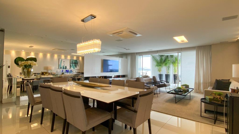 Imagem Apartamento com 3 Quartos à Venda, 193 m² em Barro Vermelho - Vitória