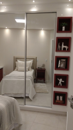 Imagem Apartamento com 2 Quartos à Venda,  em Próspera - Criciúma