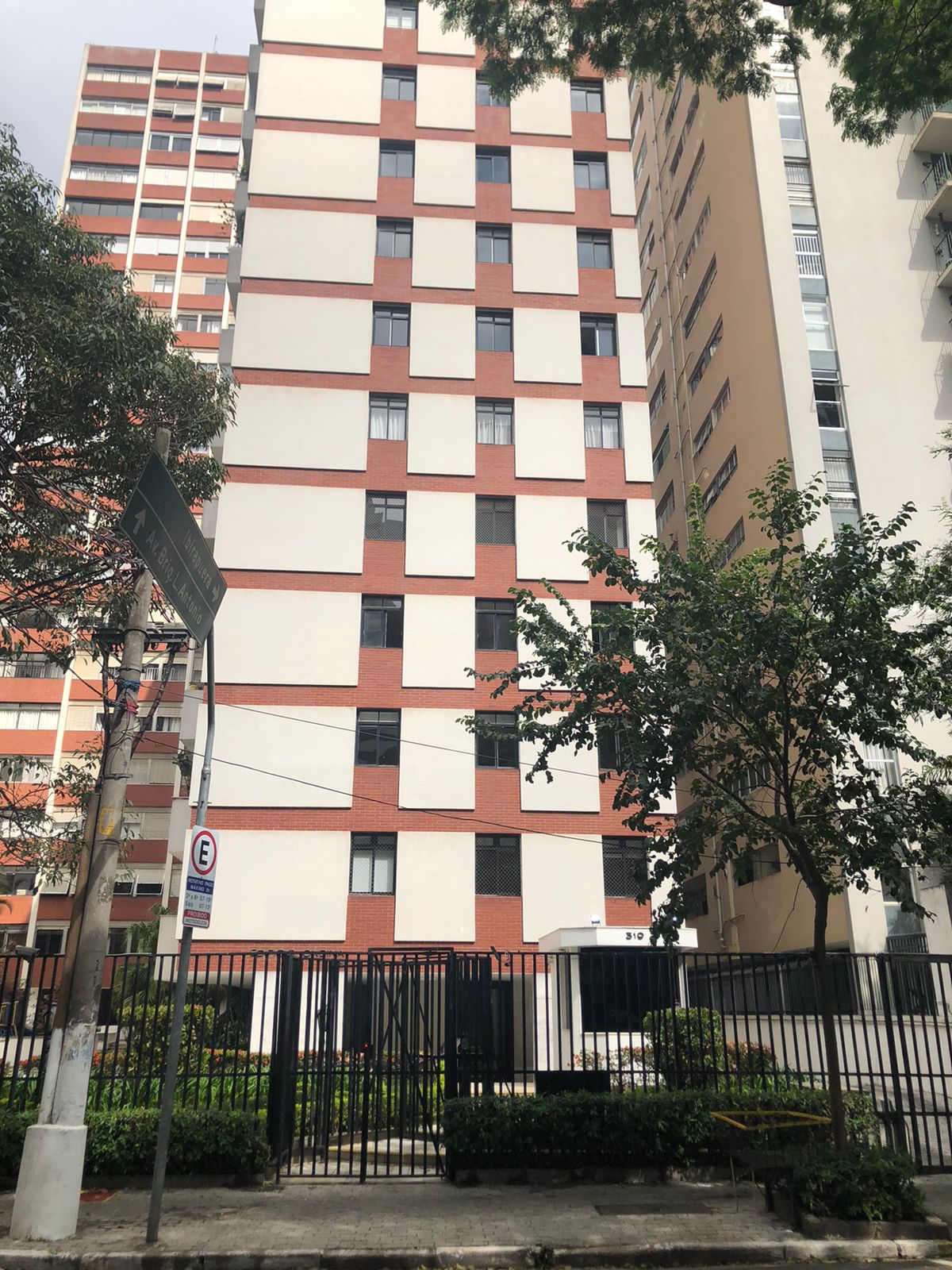 Imagem Apartamento com 4 Quartos à Venda, 258 m²em Jardim Paulista - São Paulo