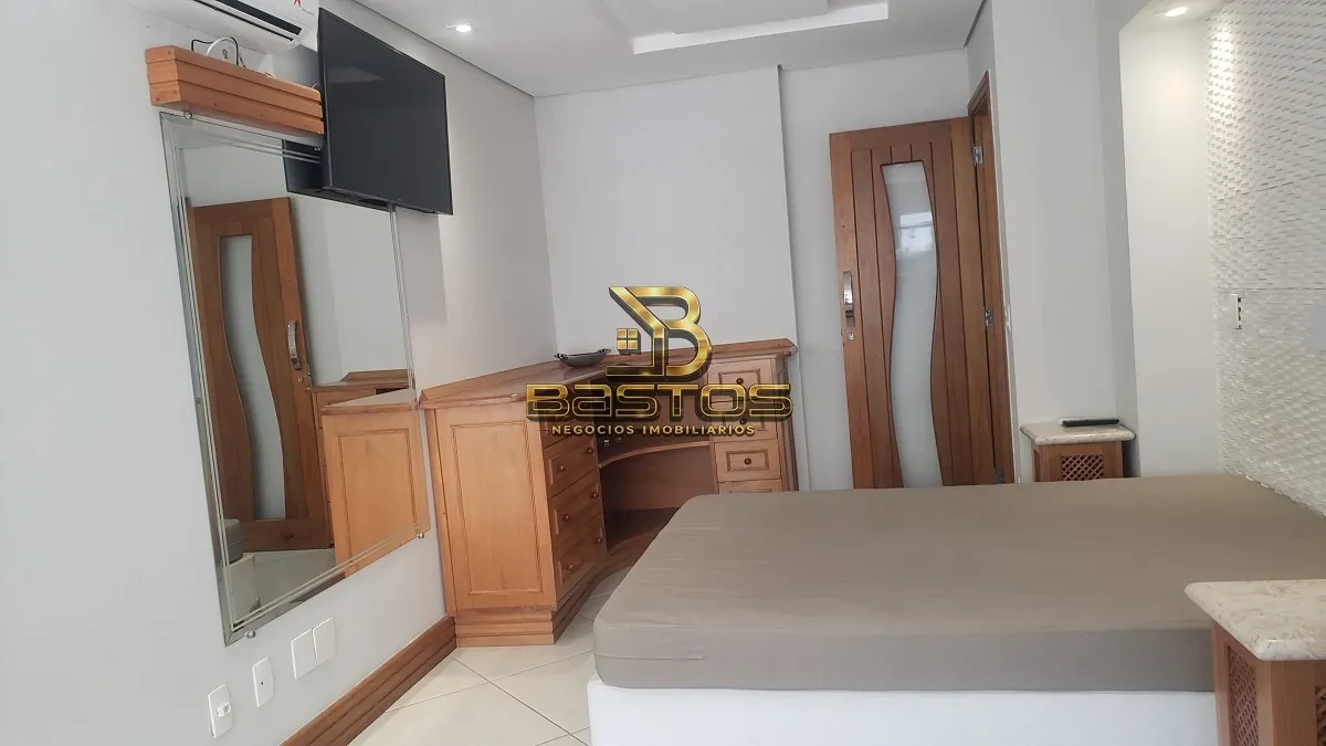 Imagem Cobertura com 3 Quartos à Venda, 98 metros em Praia Grande - Ubatuba