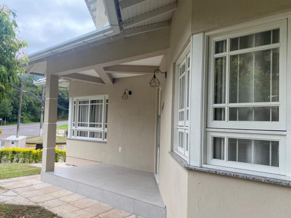 Imagem Casa com 3 Quartos à Venda, 268 m² em Centro - Picada Café