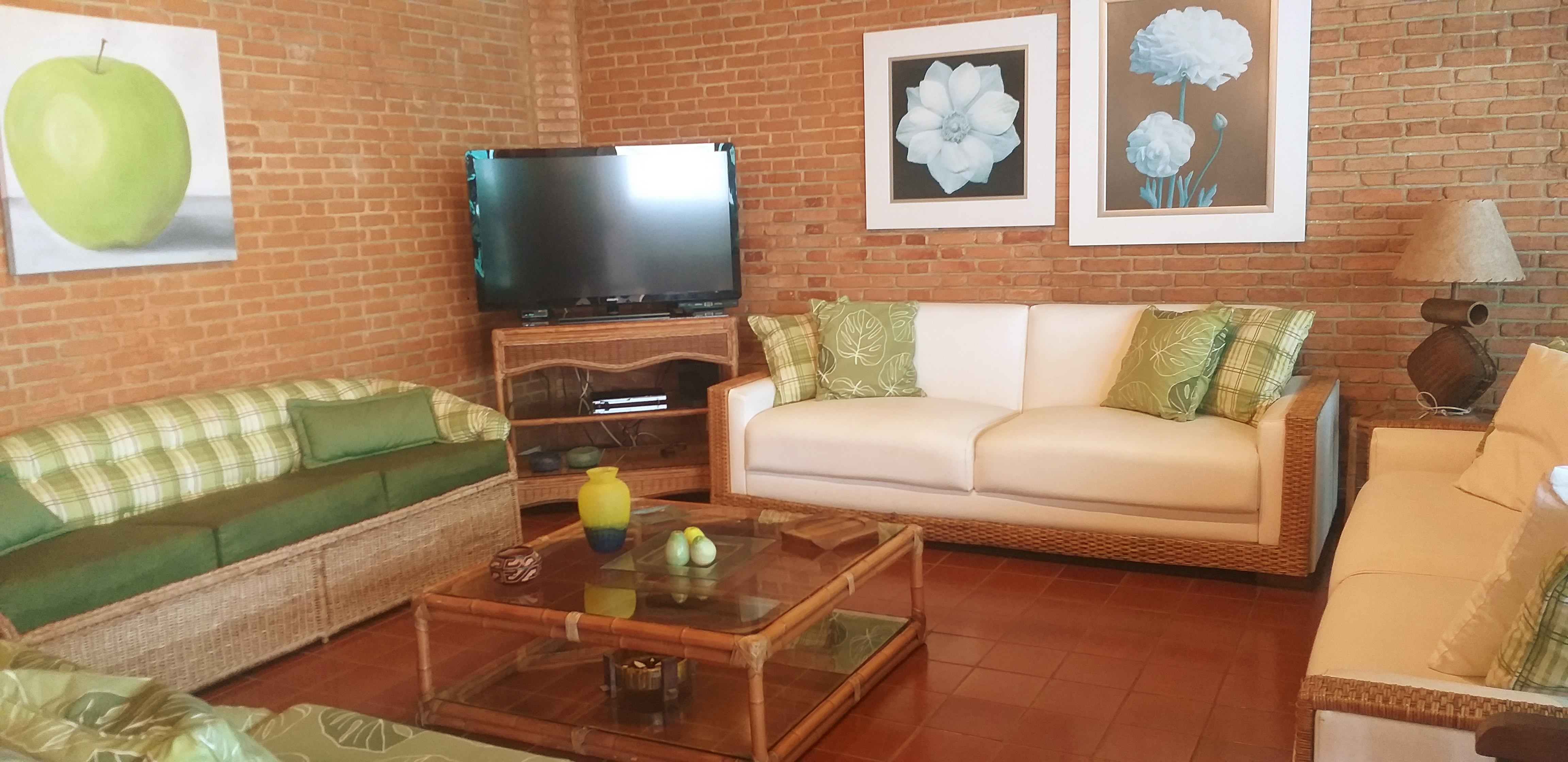 Imagem Cobertura com 3 Quartos à Venda, 300 m² em Pitangueiras - Guarujá