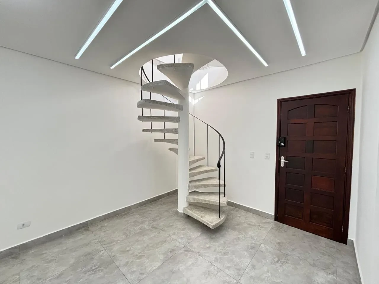 Foto do imóvel: Cobertura com 3 Quartos à Venda, 101 metro em Canto do Forte - Praia Grande