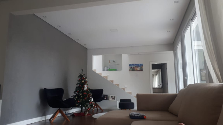 Casa de Condomínio à Venda, 650 m² em Arujázinho I, II e III - Arujá