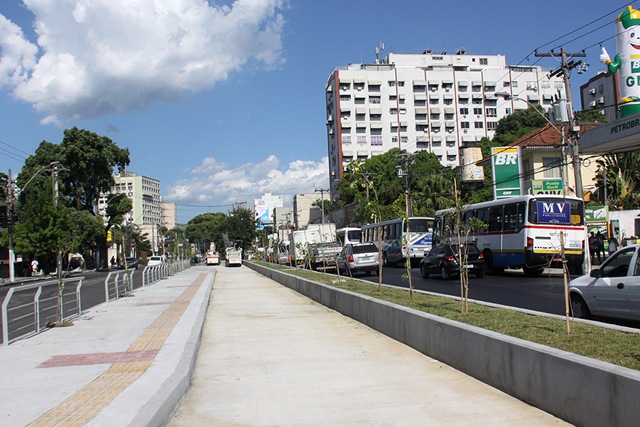 Imagem Apartamento com 2 Quartos à Venda, 55 m² em Engenhoca - Niterói