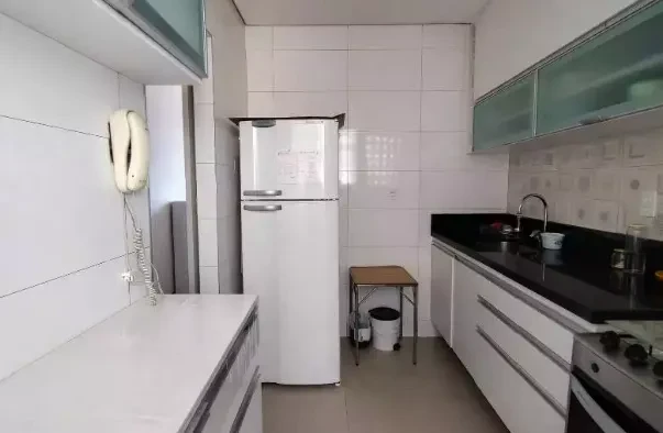 Imagem Apartamento com 2 Quartos à Venda, 60 metros em Sion - Belo Horizonte
