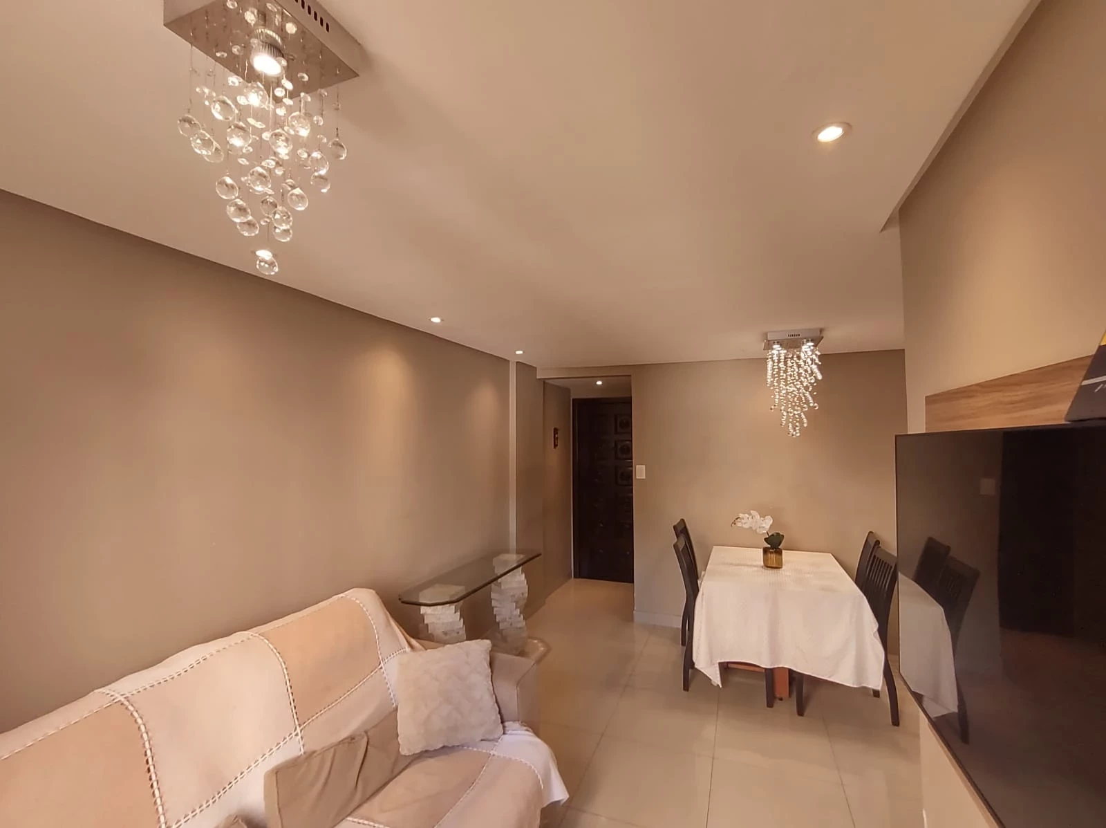 Imagem Apartamento com 2 Quartos à Venda, 65 m² em Vila Laura - Salvador