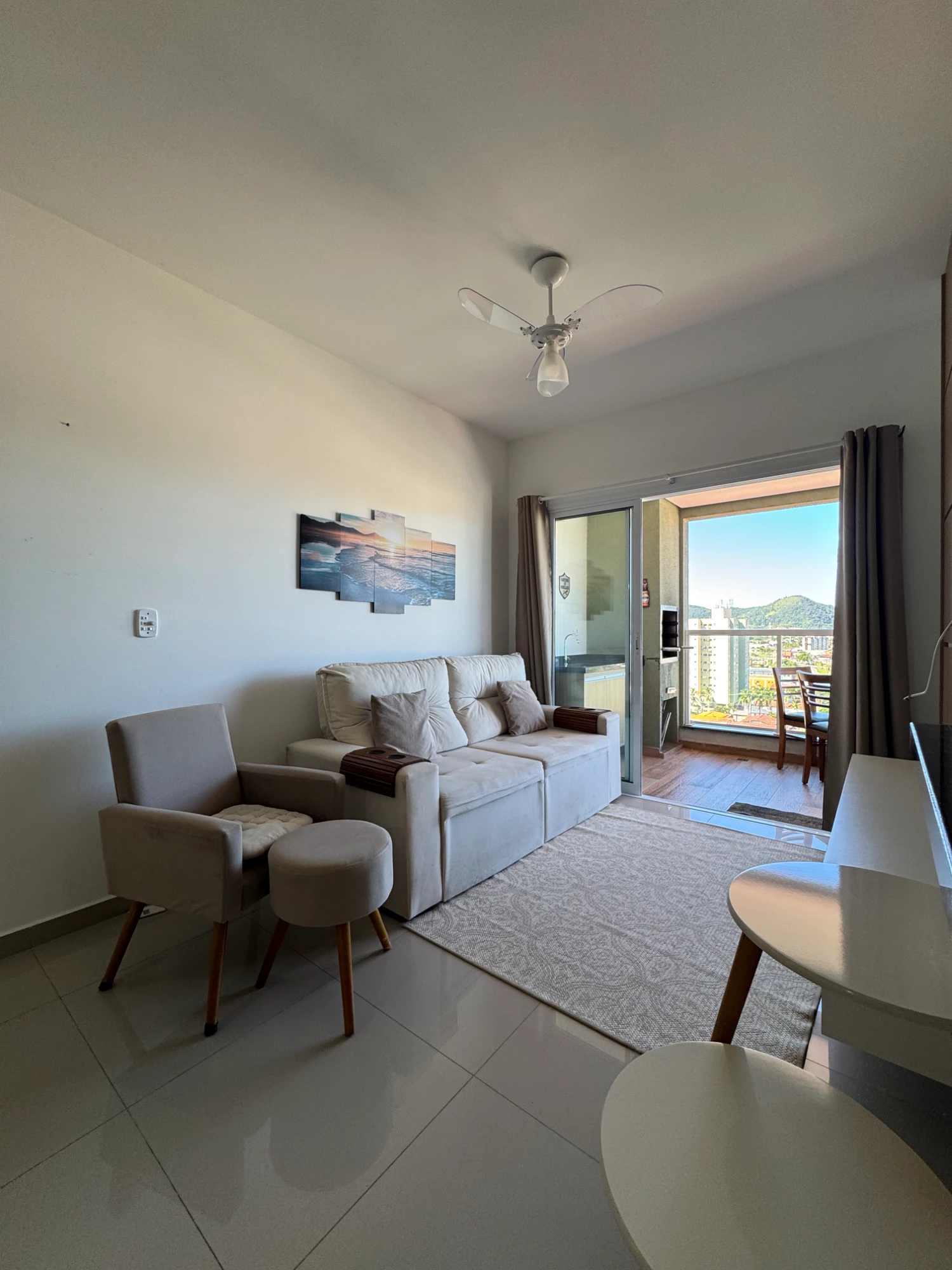 Imagem Apartamento com 2 Quartos à Venda, 79 m² em Sumaré - Caraguatatuba