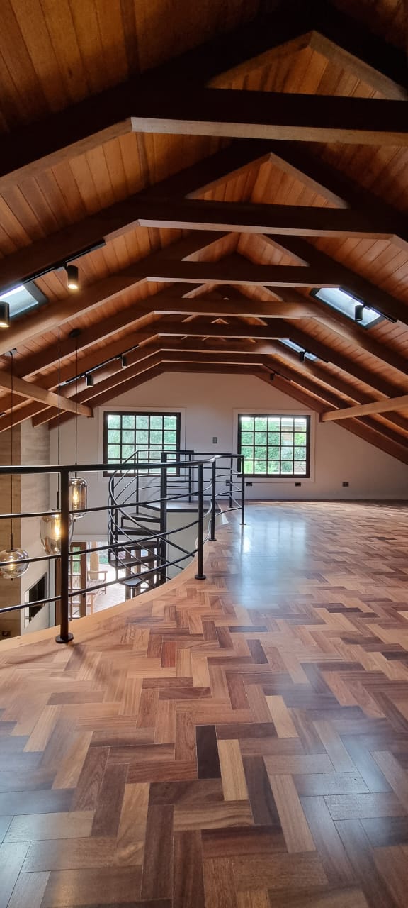 Foto do imóvel: Casa com 3 Quartos à Venda, 258 m² em Butiatuvinha - Curitiba