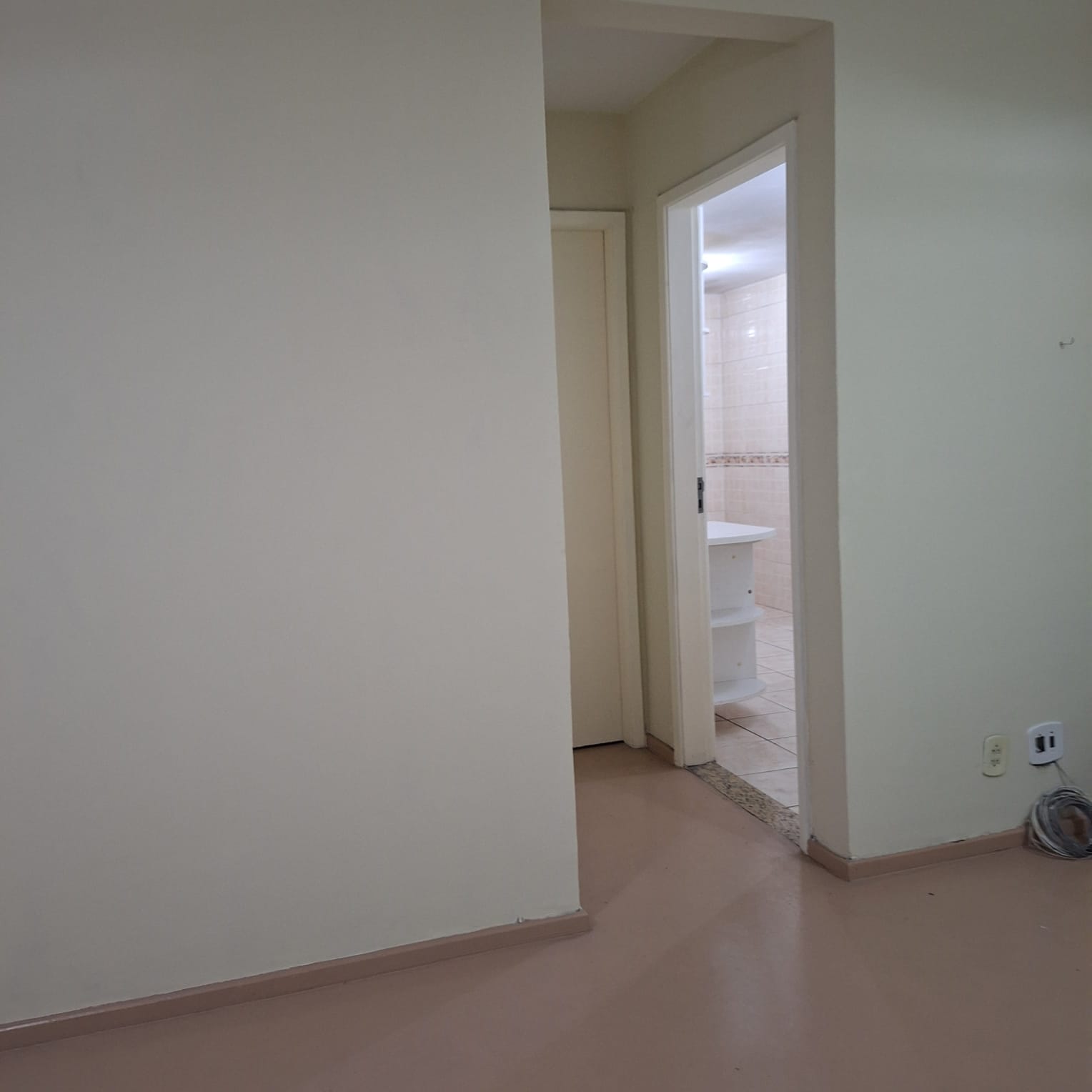 Imagem Apartamento com 2 Quartos à Venda, 77 m² em Centro - São Gonçalo