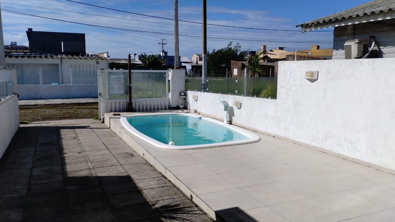 Imagem Sobrado com 3 Quartos à Venda, 126 m² em Jardim do Éden - Tramandaí