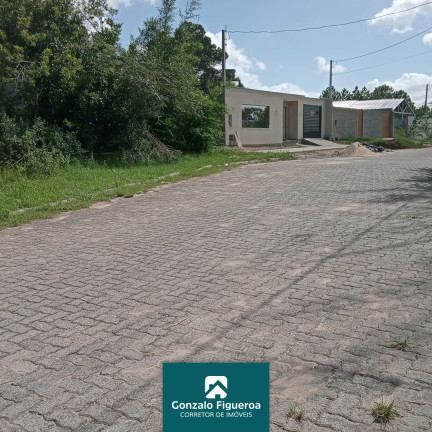 Terreno à Venda, 900 m² em Laranjal - Pelotas