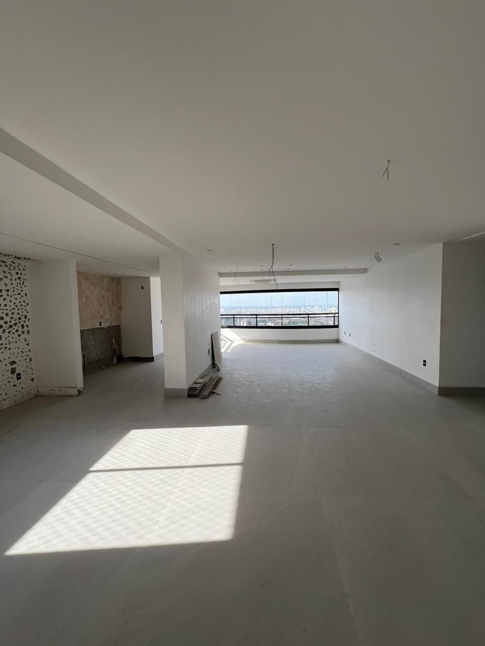Imagem Apartamento com 3 Quartos à Venda, 235 m²em Umarizal - Belém