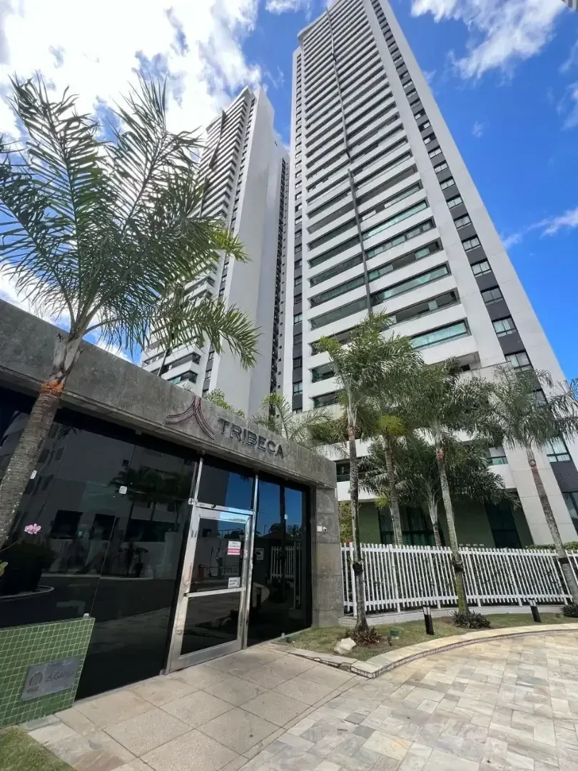 Imagem Apartamento com 2 Quartos à Venda, 84 m² em  - 