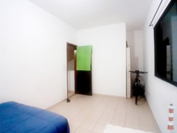 Imagem Sobrado com 2 Quartos à Venda, 56 m²em Parque São Vicente - São Vicente