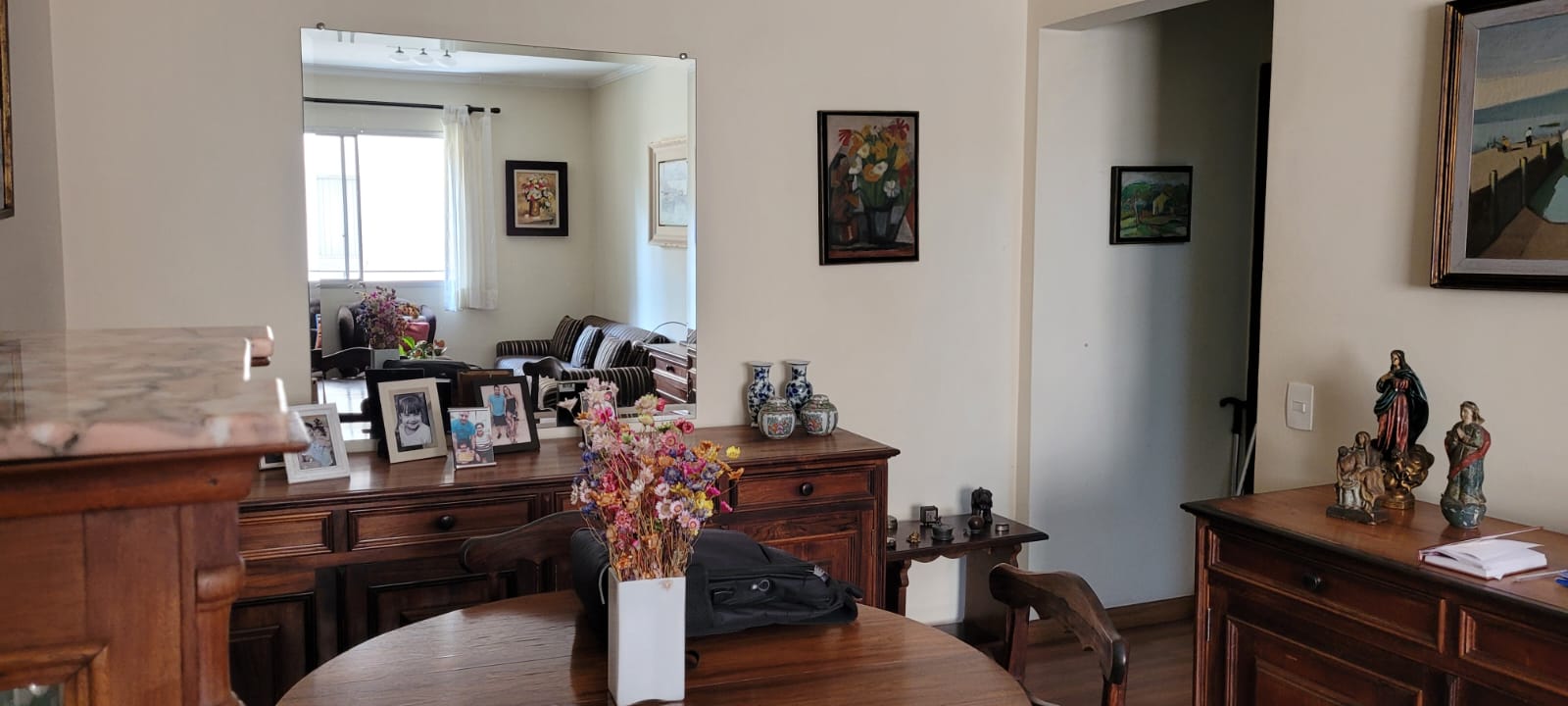 Imagem Apartamento com 2 Quartos à Venda, 70 m²em Aclimação - São Paulo