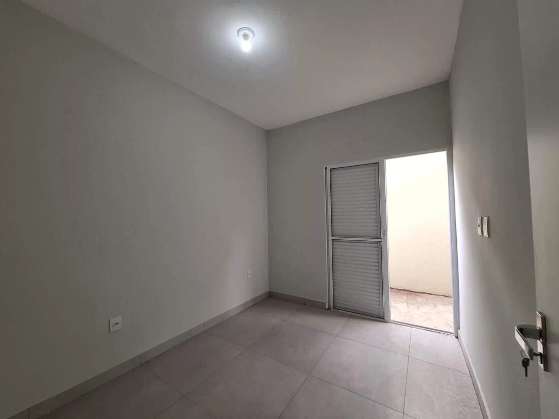 Imagem Casa com 2 Quartos à Venda, 71 m² em Residencial do Bosque - Mogi Mirim