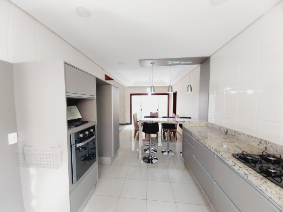 Imagem Sobrado com 3 Quartos à Venda, 262 m² em Parque Três Meninos - Sorocaba