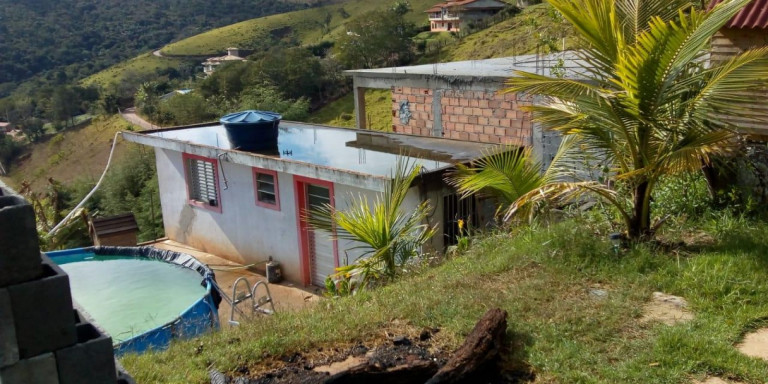 Imagem Chácara com 3 Quartos à Venda, 2.700 m² em Centro - Santa Isabel