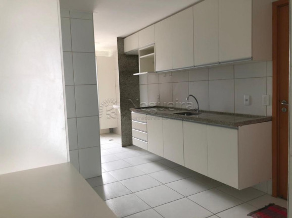 Imagem Apartamento com 4 Quartos à Venda, 132 m² em Boa Viagem - Recife