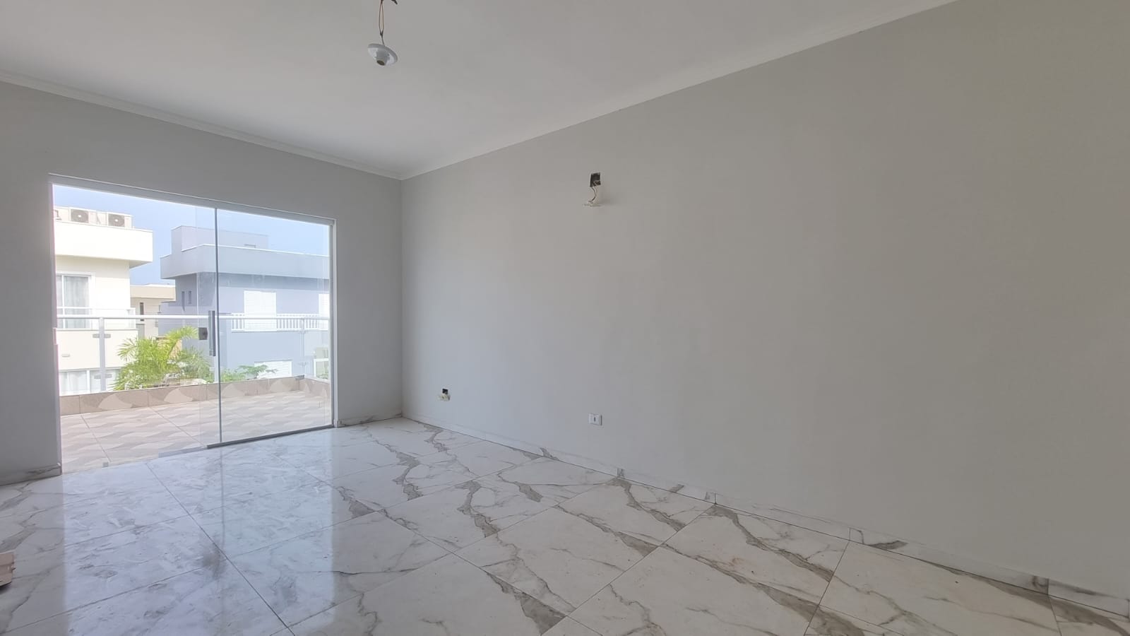 Imagem Casa de Condomínio com 3 Quartos à Venda, 210 m²em Jardim Guacyra - Itanhaém