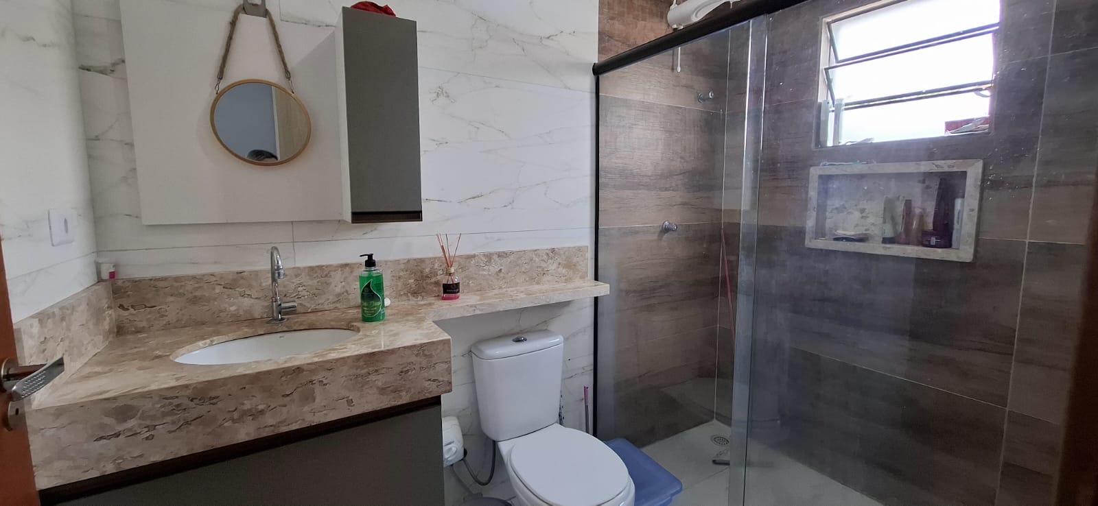 Imagem Casa de Condomínio com 5 Quartos à Venda, 350 m² em Jardim Shangri-Lá - Atibaia